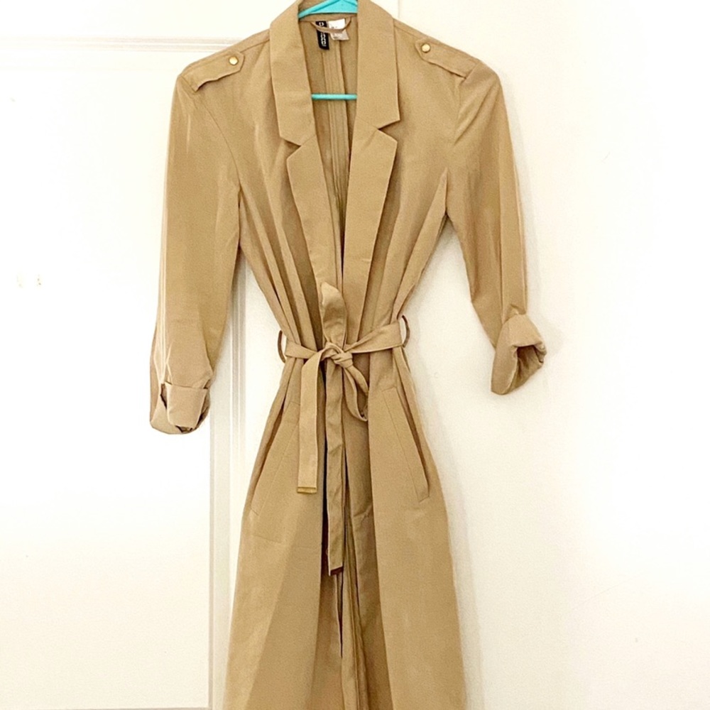 Nude H&M trench coat
